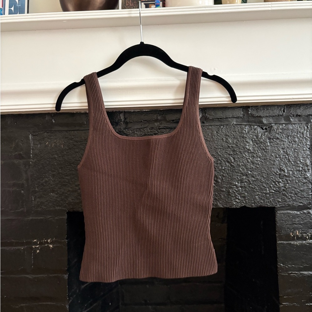 Aritzia Sculpt Knit Ribbed Tank